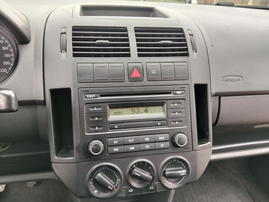 Volkswagen Polo 1.2 benzina in 4 usi