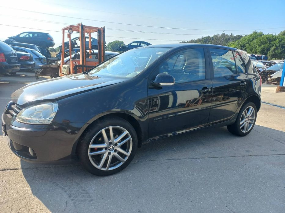 Golf 5 1.9 dizel на частиBLS мотор