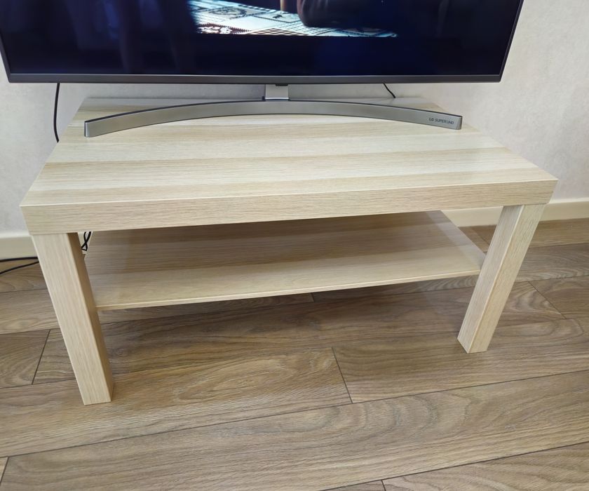 Журнальный столик Икеа