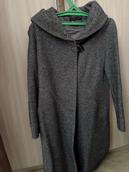 Продам осенне польто