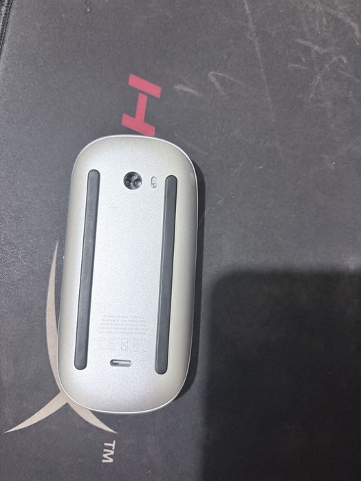 magic mouse в идеальном состоянии