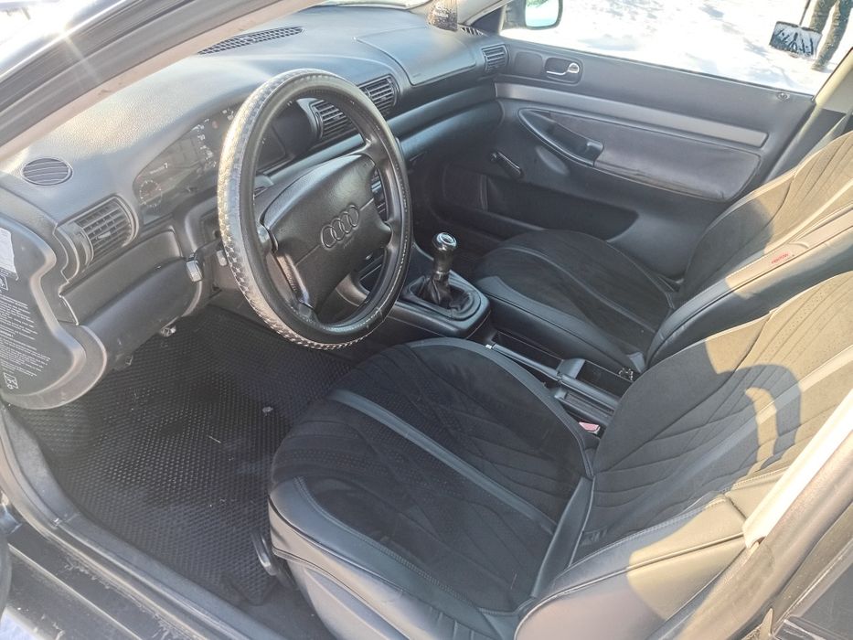 Продам  Audi  A4