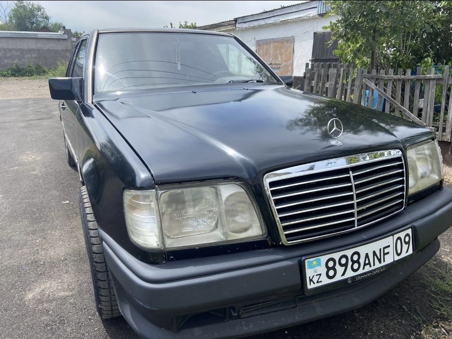 Mercedes W124 Brabus бампер+пороги