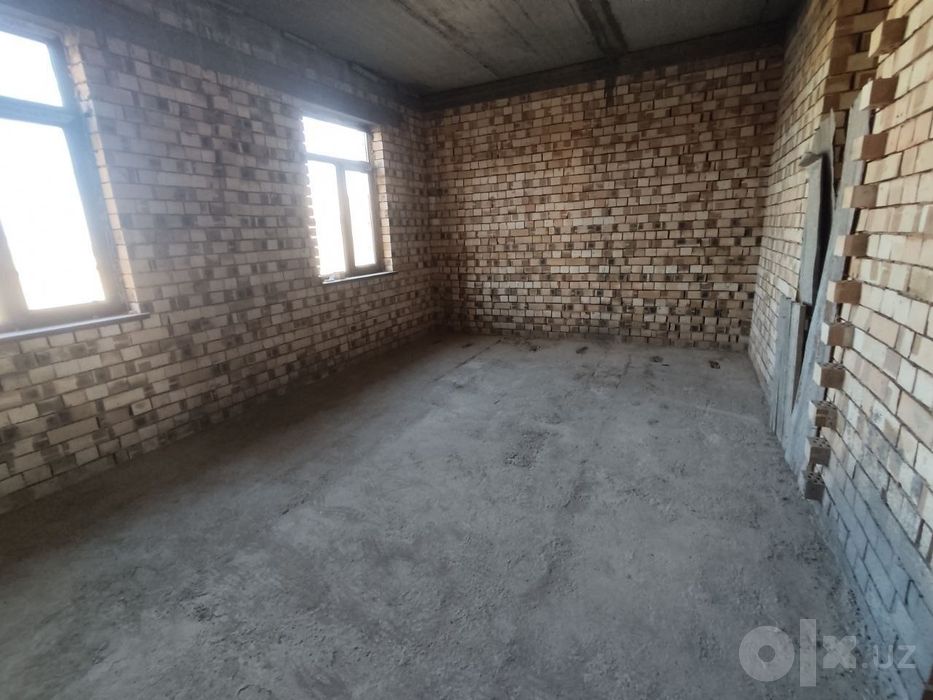 Продаю участок Сергели, дом коробка