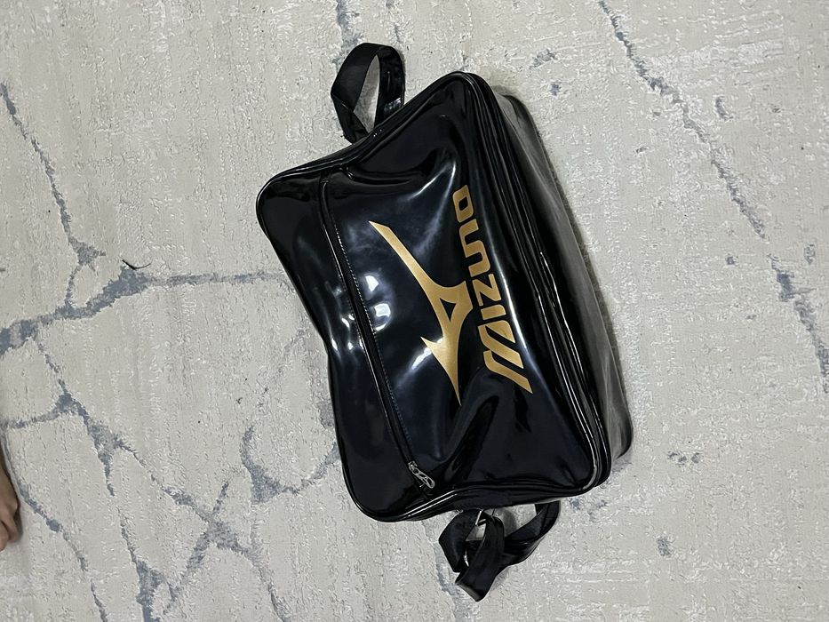 Mizuno (сумка) .