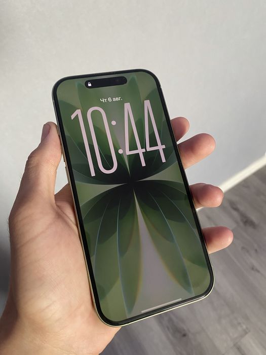 iPhone 17 256 GB Green (зелёный)
