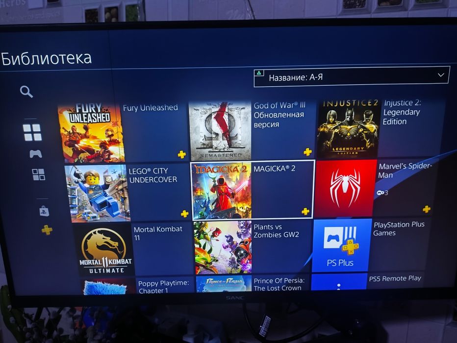 PlayStation 4 fat + подписка PS Plus