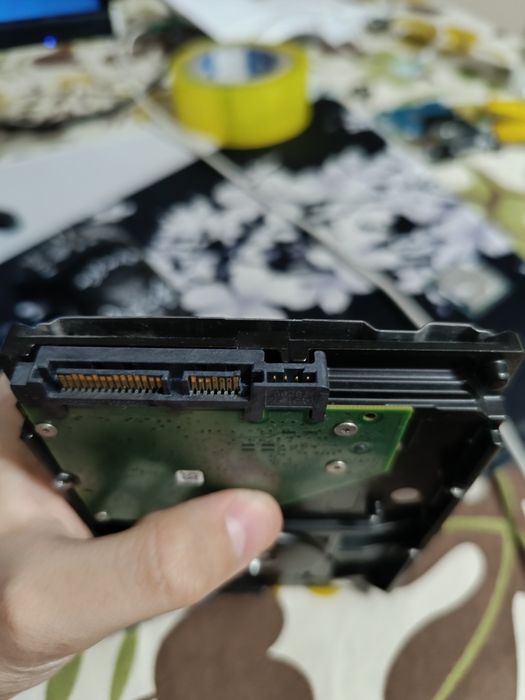 1 TB HDD, 1 терабайт жёсткого диска SkyHawk
