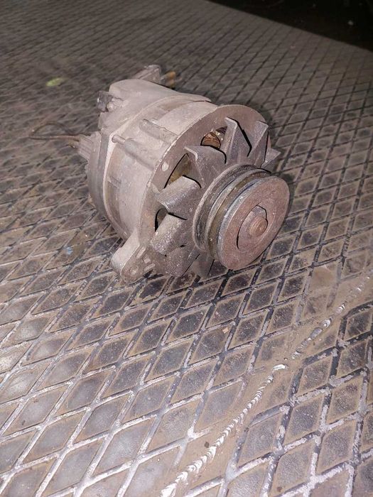 негератор Г273 28В 28А б/у (1105)