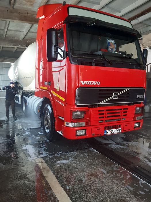 De vanzare Volvo FH12