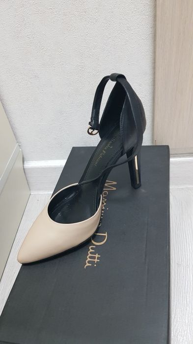 Продам классические туфли