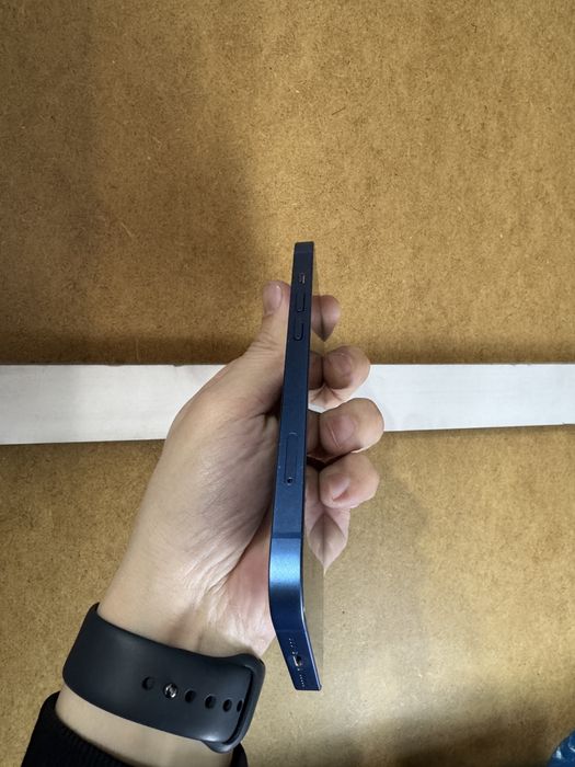 Продам iphone 13 128гб 81% акб