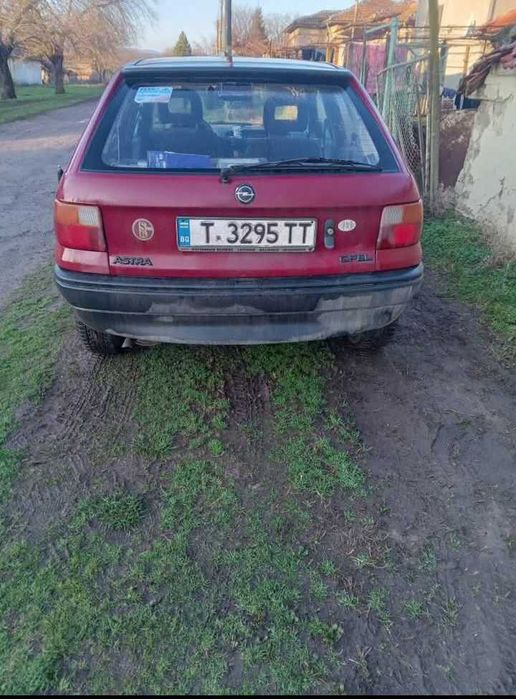 opel astra f 1.4 бензин
