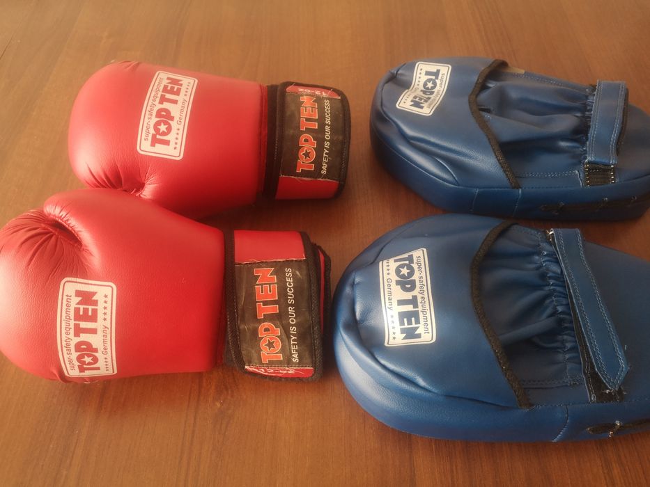 Срочно обменяю перчатки.