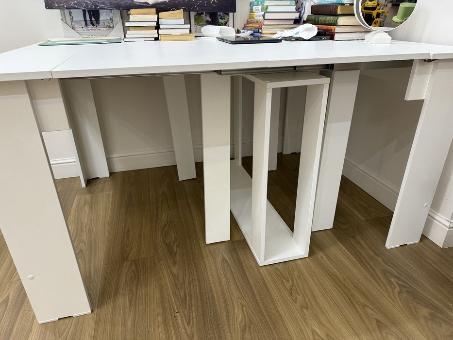 Продам стол раздвижной  4 метра