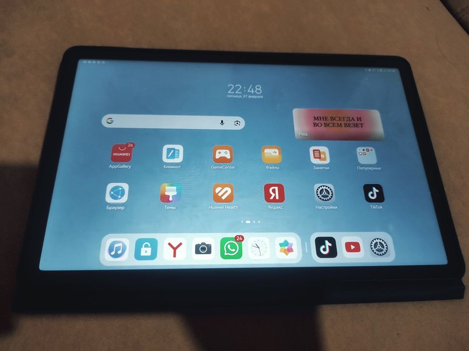 Планшет хуавей почти новый