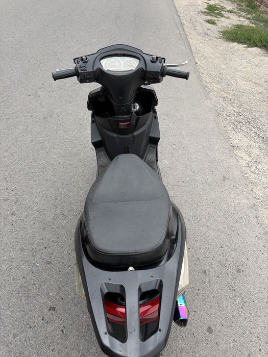 Мопед м8 про Li-Ya