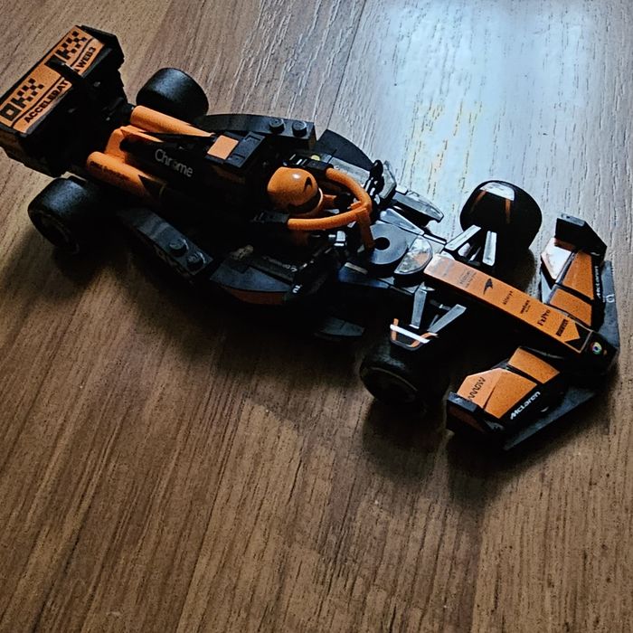 Лего Speed Champions.