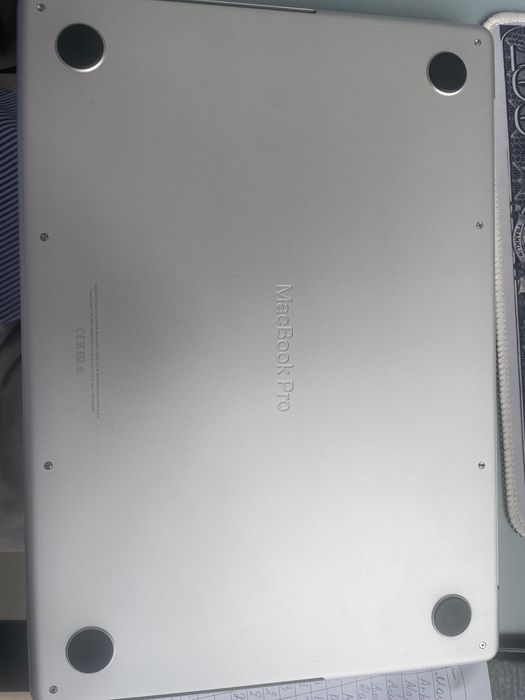 Macbook 14 pro 2021 32/4tb