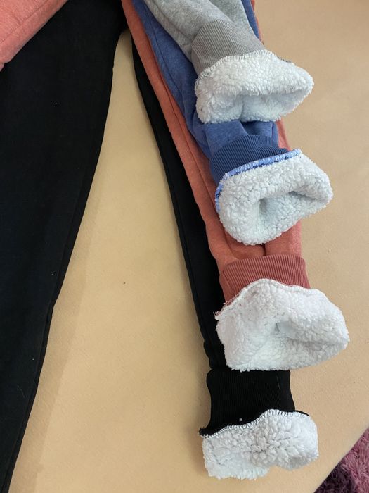 Pantaloni de trening grosi