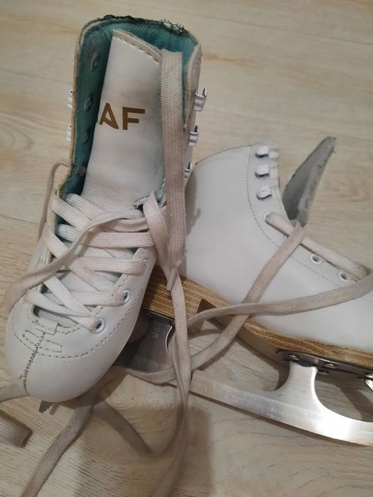 Фигурные коньки для профессионалов