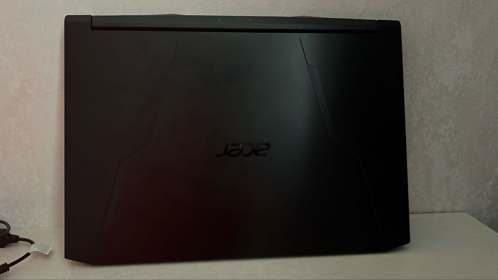 игравой ноут Aser Nitro 5