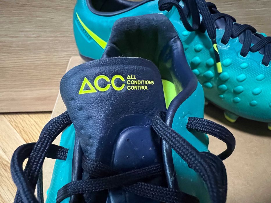 nike magista OPUS II ACC elite бутонки ,калеври ,футболни обувки номер 42,5