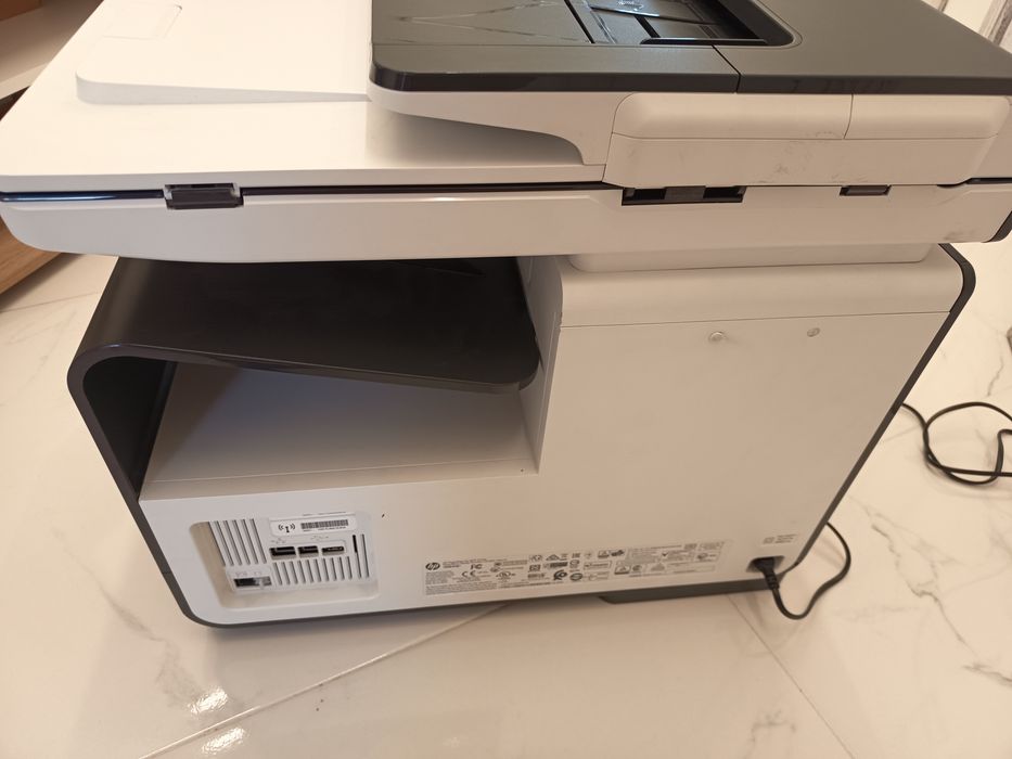 Принтер HP PageWide Pro MFP 477dw – за части или ремонт