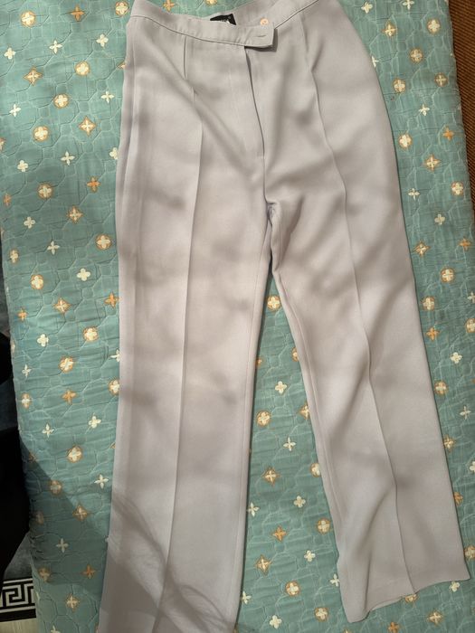 Женский классический костюм