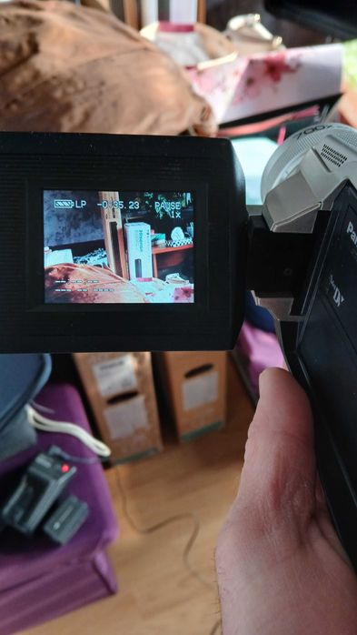 Camera video minidv Panasonic si aparat foto Kodak