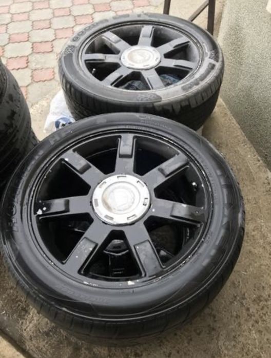 Cadillac Escalade R22