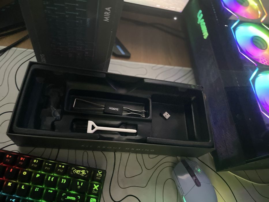 Tastatura mecanica gaming AQIRYS MIRA