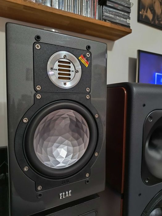 Boxe bookshelf ELAC BS244