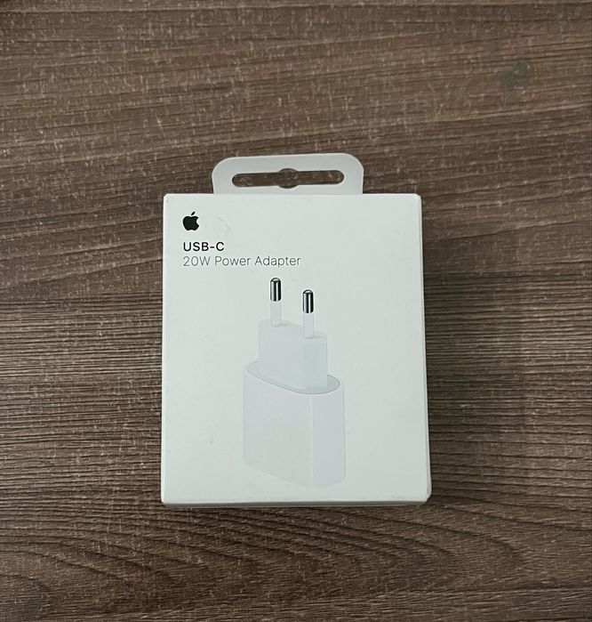 Оригинальный адаптер Apple 20W USB-C