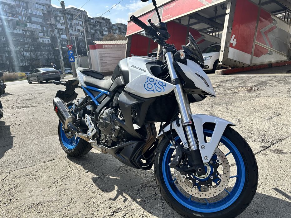 Suzuki GSX 8S 2023