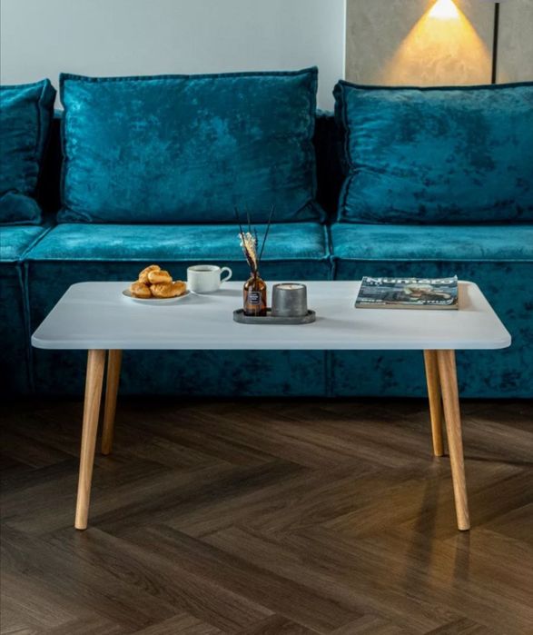 Журнальный столик и детский стол