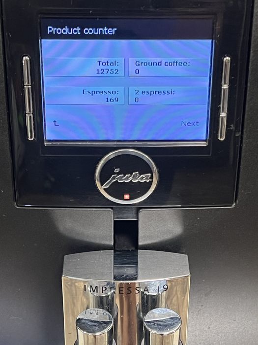 Кафемашина кафе автомат Jura j9 black с гаранция