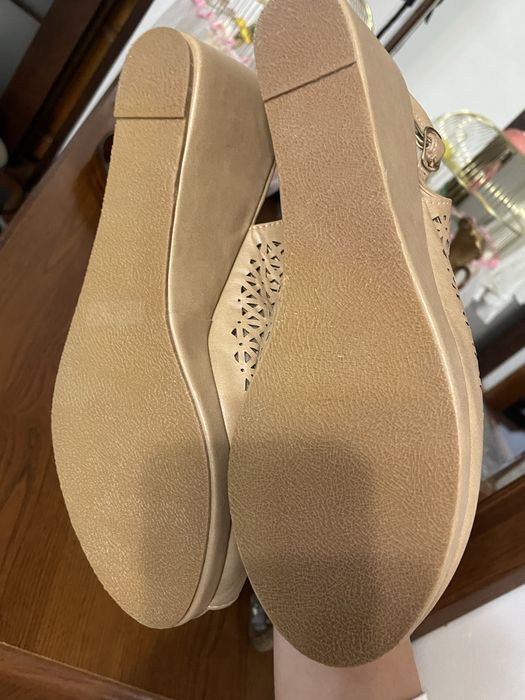 Любые за 1000 тг!