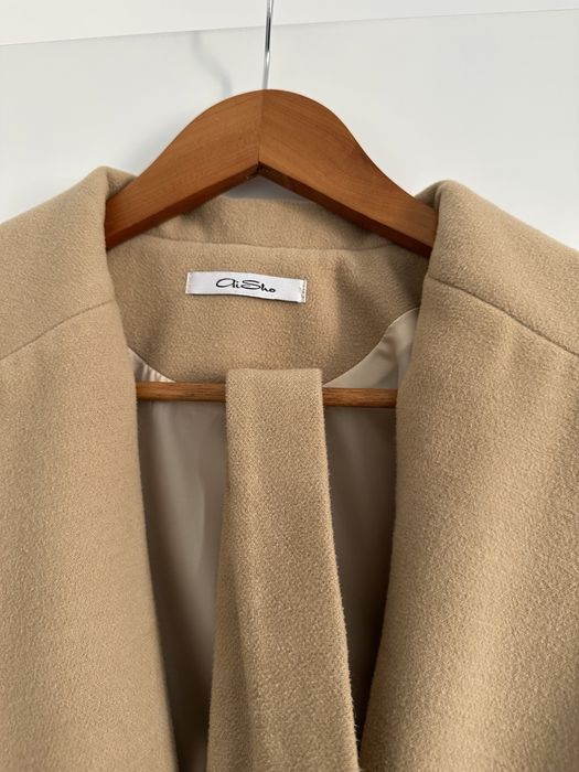 Продам пальто Aisho, размер xs-s.