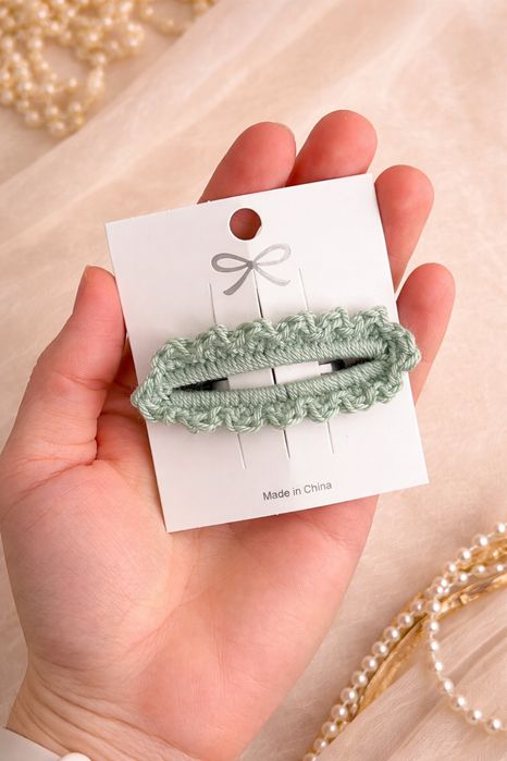 Mărțișor deosebit clama handmade crosetata