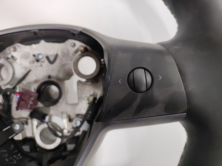 Волан с еър бег за Tesla model Y 2023г.