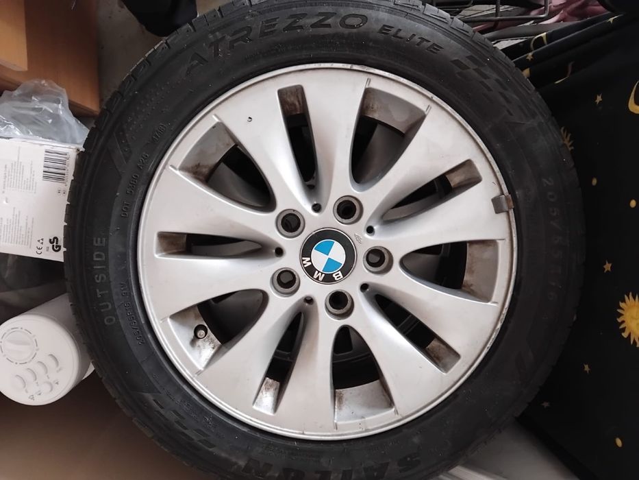 Vând jante originale BMW 205 55 r16 de seria 1/3 cu cauciucuri noi