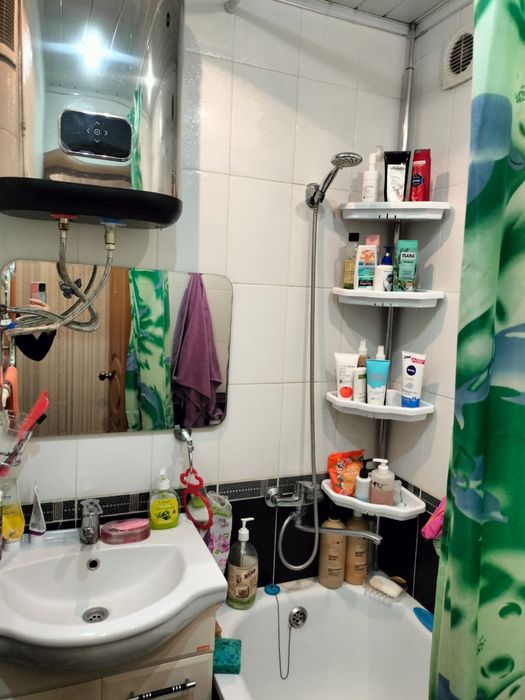 Продам 3 комнатную квартиру