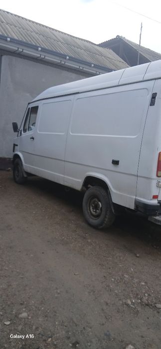 Mers yuk furgon 1991 yil