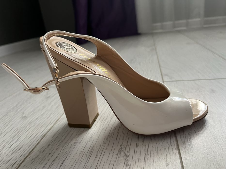 дамски обувки от естествена кожа