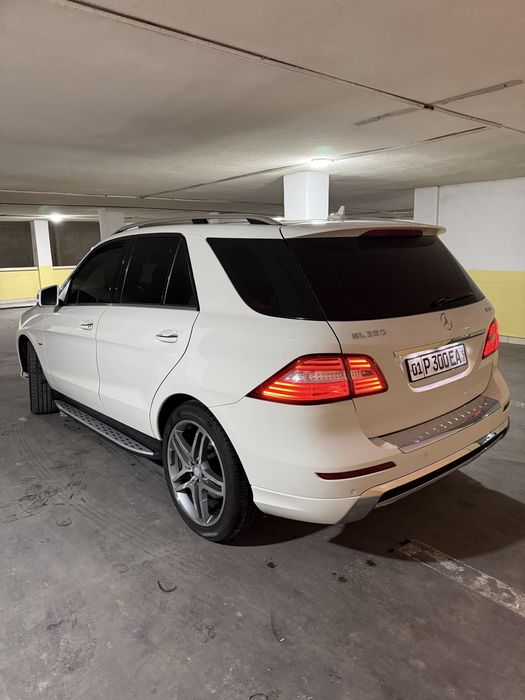 Mersedes benz ML 350 4matic 2012