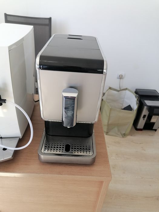 Repar aparate de cafea Philips, Saeco, Delonghi, Jura, etc.
