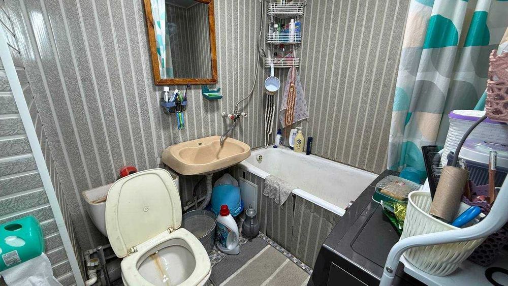 Заканал 5А Канечка 3-қаватда 1 хонали квартира сотилади. ID: 1897