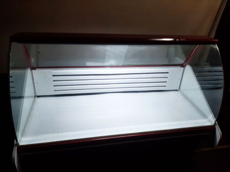 Витрина холодильник сатылады!
