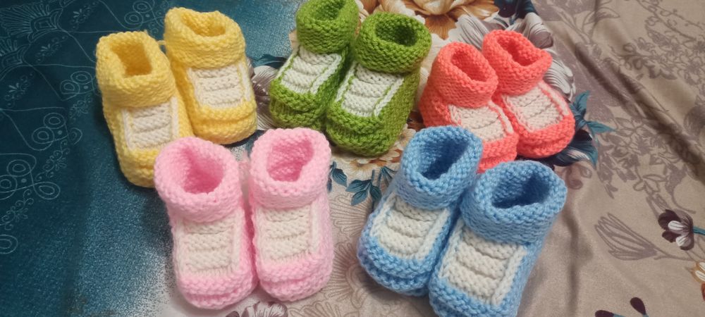 Пинетки ручной работы 700тг.